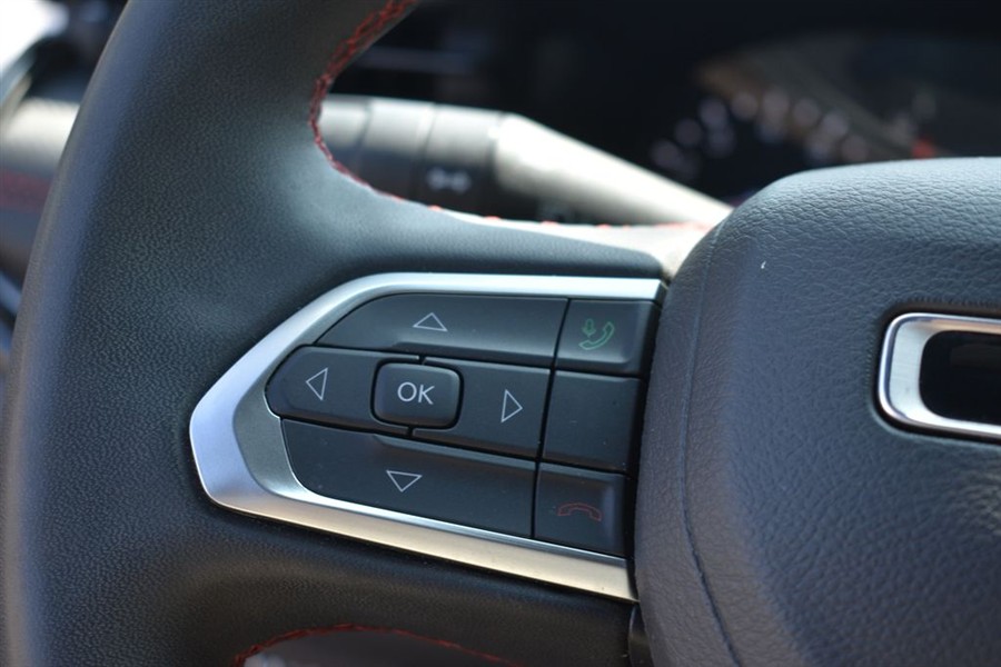 2025 Jeep Compass Trailhawk - Photo 14