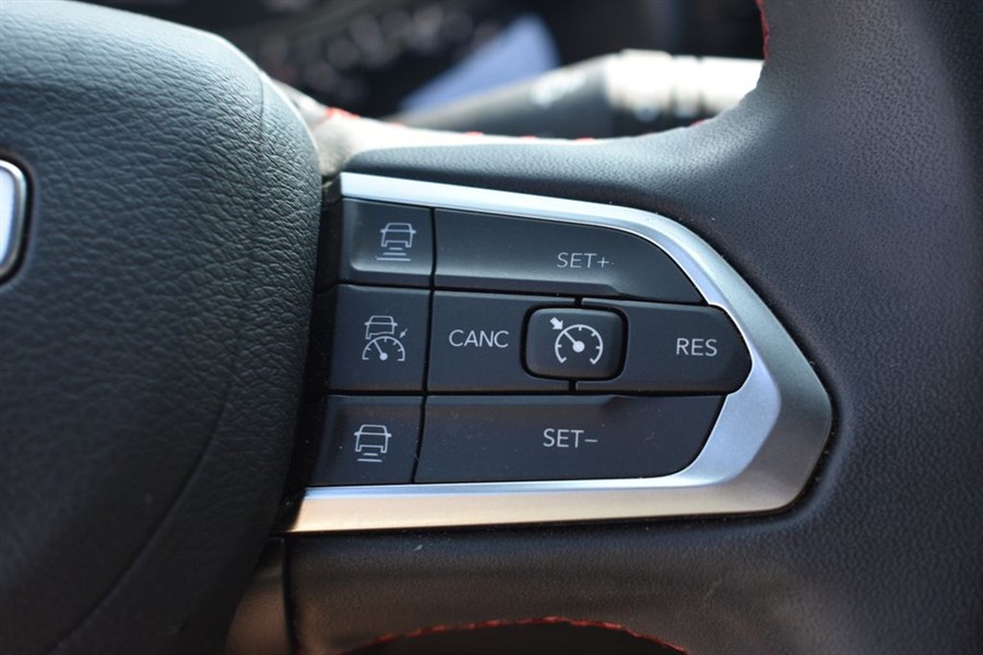 2025 Jeep Compass Trailhawk - Photo 15