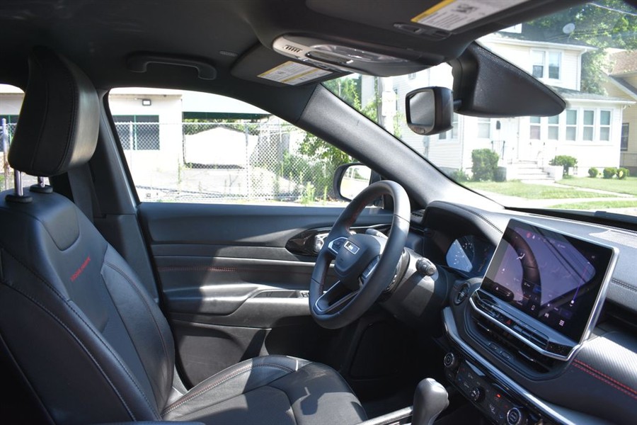 2025 Jeep Compass Trailhawk - Photo 19