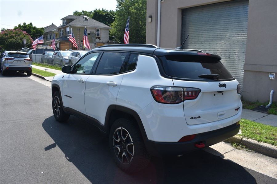 2025 Jeep Compass Trailhawk - Photo 7