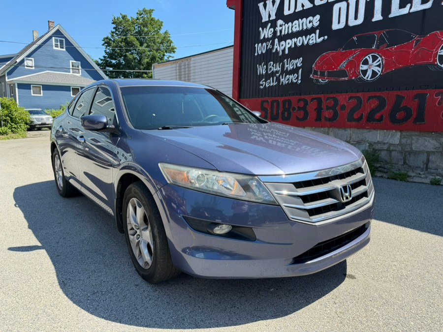 Used 2012 Honda Crosstour in Worcester, Massachusetts | Worcester Auto Outlet LLC. Worcester, Massachusetts