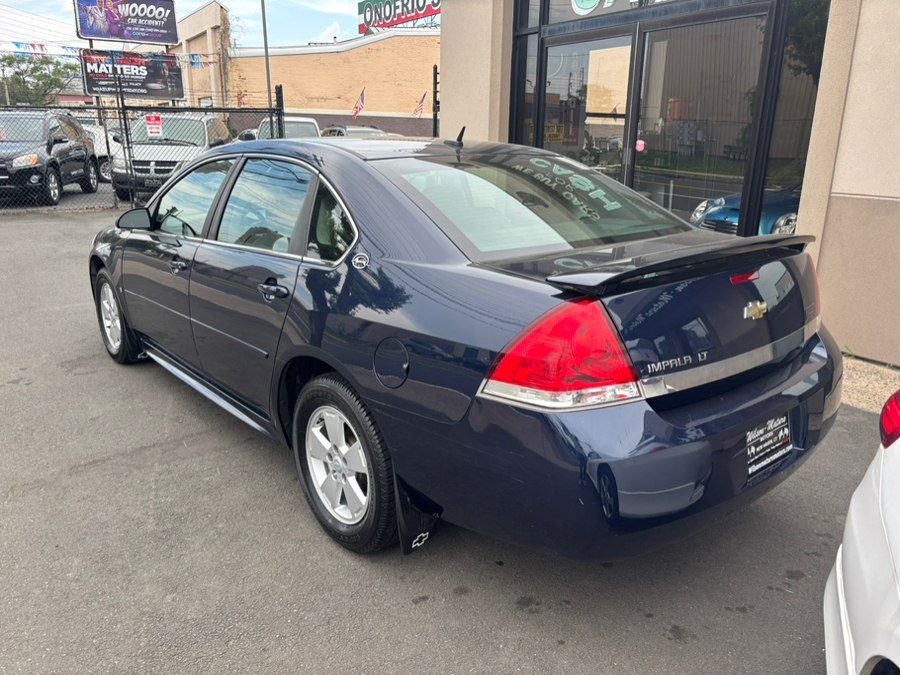 2009 Chevrolet Impala LT - Photo 3
