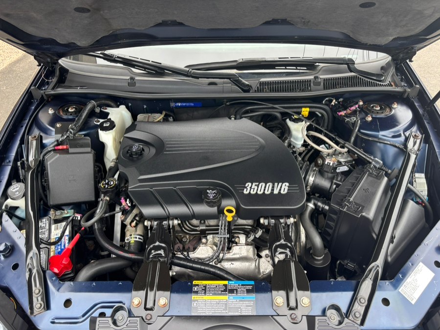2009 Chevrolet Impala LT - Photo 22