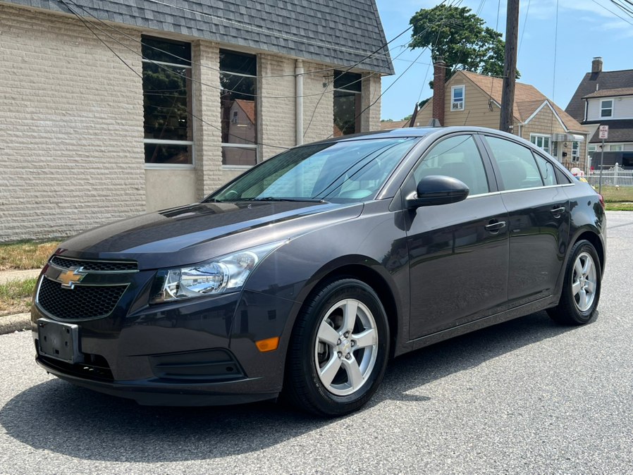 Gray 2014 Chevrolet Cruze Sedan Front-Wheel Drive Automatic