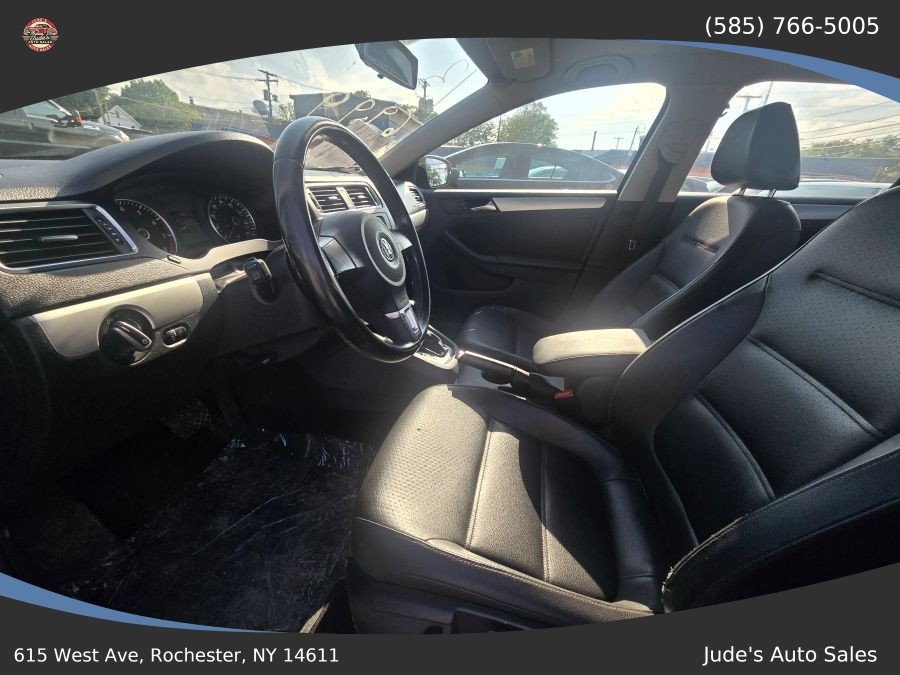 Volkswagen Jetta photo 11