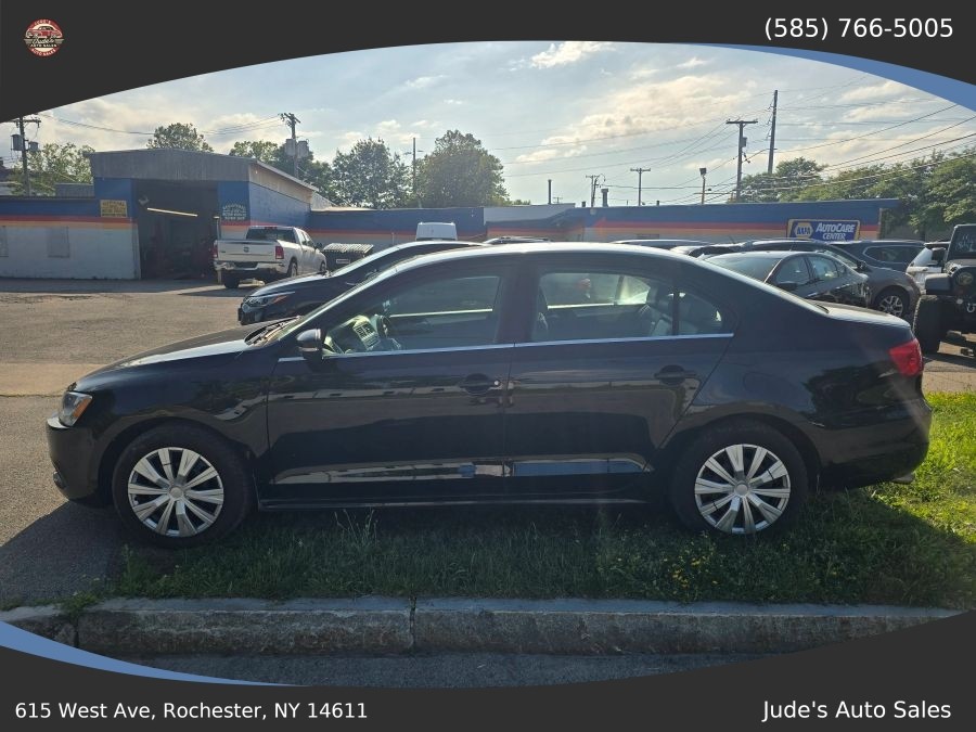 Volkswagen Jetta photo 8