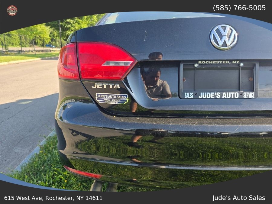 Volkswagen Jetta photo 9