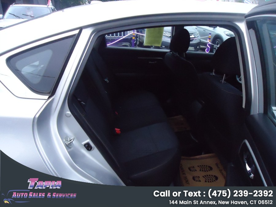 2018 Nissan Altima SV - Photo 14