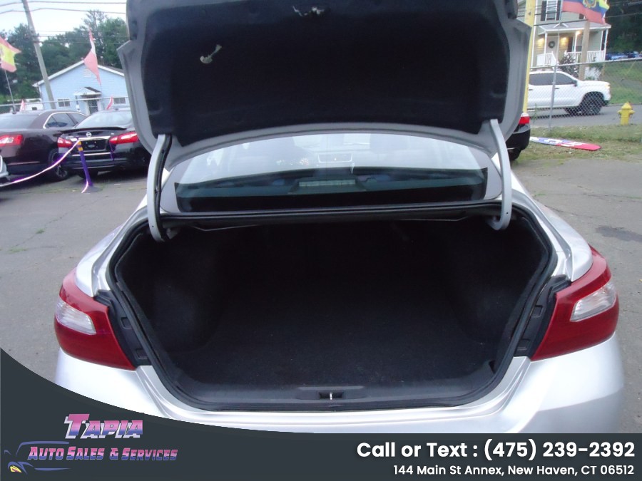 2018 Nissan Altima SV - Photo 11