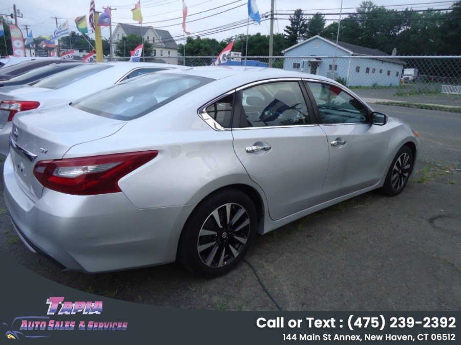 2018 Nissan Altima SV - Photo 12
