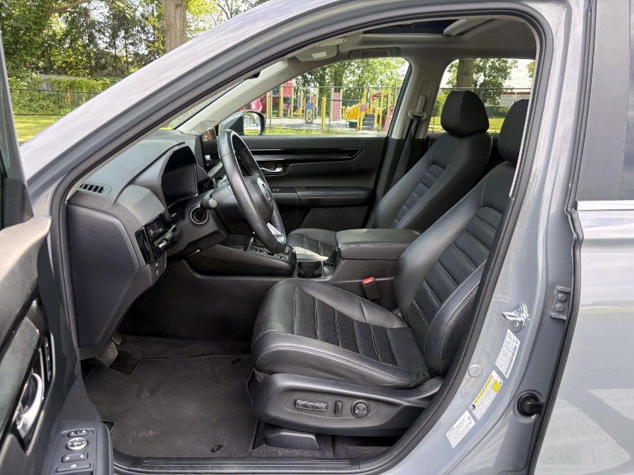 2023 Honda CR-V EX-L AWD, available for sale in West Islip, New York | Limitless Motors. West Islip, New York