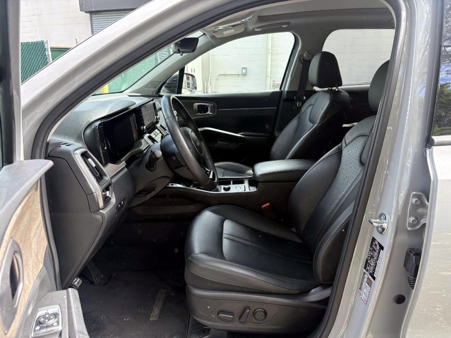 2023 Kia Sorento X-Line S AWD, available for sale in West Islip, New York | Limitless Motors. West Islip, New York