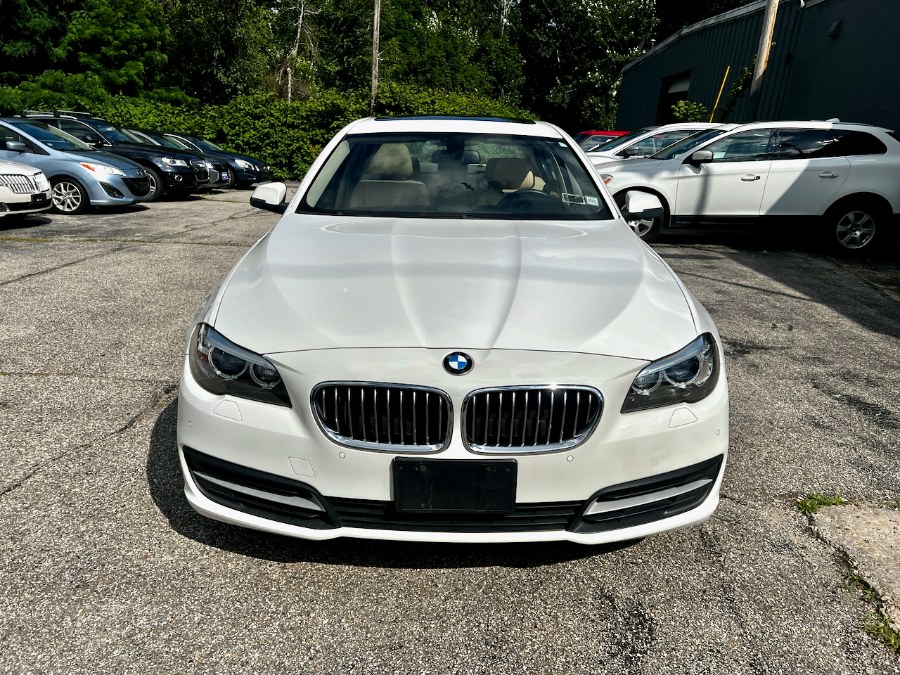 View vehicle photo 5