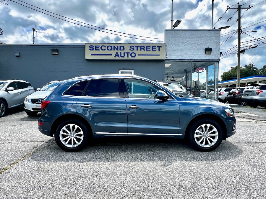 Utopia Blue Metallic 2016 Audi Q5 SUV / Crossover All-Wheel Drive Automatic