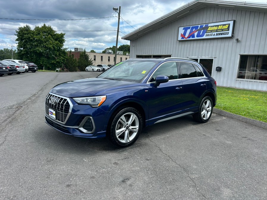 Blue Metallic 2022 Audi Q3 SUV / Crossover All-Wheel Drive Automatic