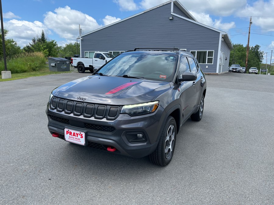 Gray 2022 Jeep Compass SUV / Crossover Four-Wheel Drive Automatic