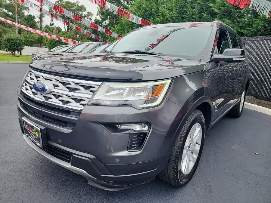 Gray 2018 Ford Explorer SUV / Crossover All-Wheel Drive Automatic