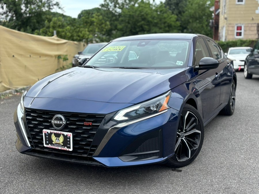 Blue 2024 Nissan Altima Sedan Front-Wheel Drive Automatic