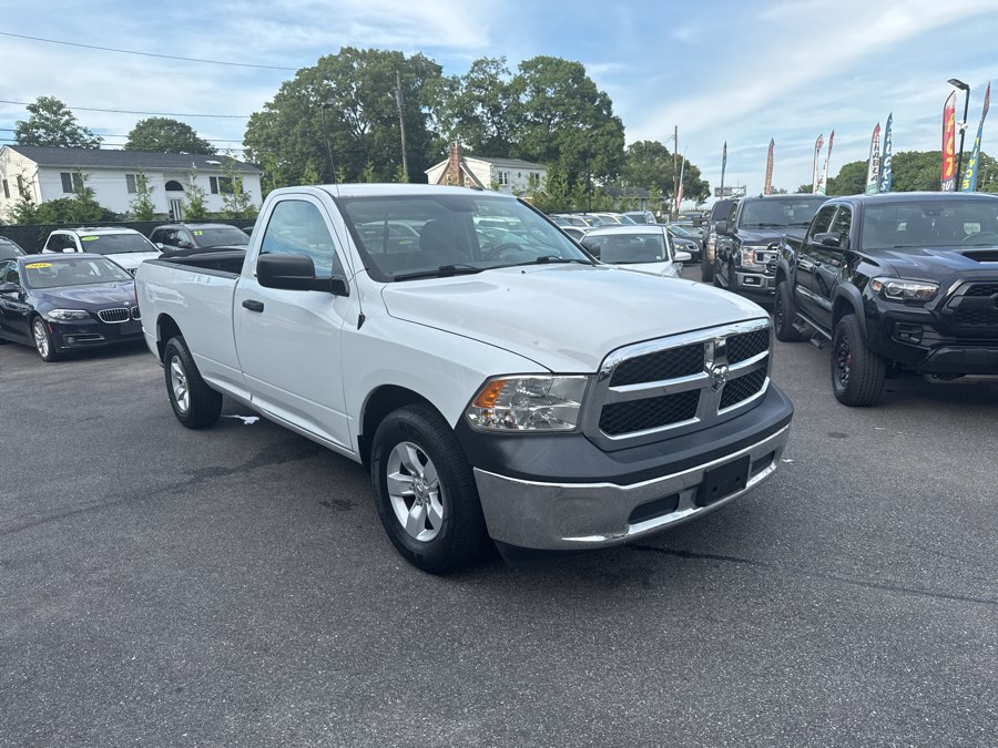 View vehicle photo 7