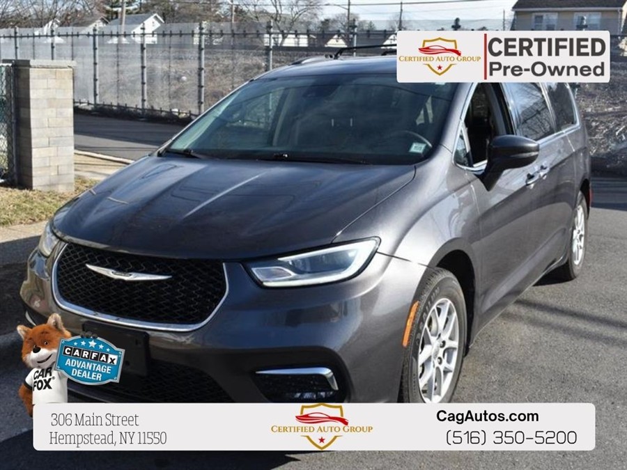 Gray Clearcoat 2025 Chrysler Pacifica Minivan Front-Wheel Drive Automatic
