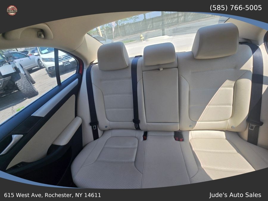Volkswagen Jetta photo 18