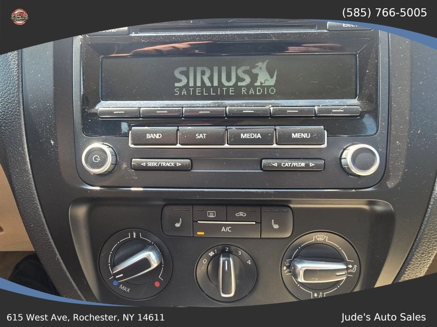 Volkswagen Jetta photo 21