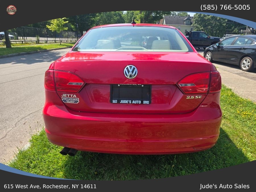Volkswagen Jetta photo 6