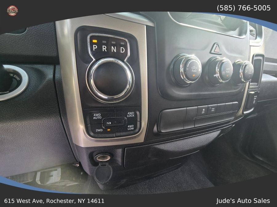 Ram 1500 Quad Cab photo 21