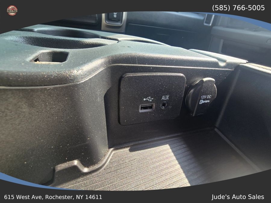 Ram 1500 Quad Cab photo 23