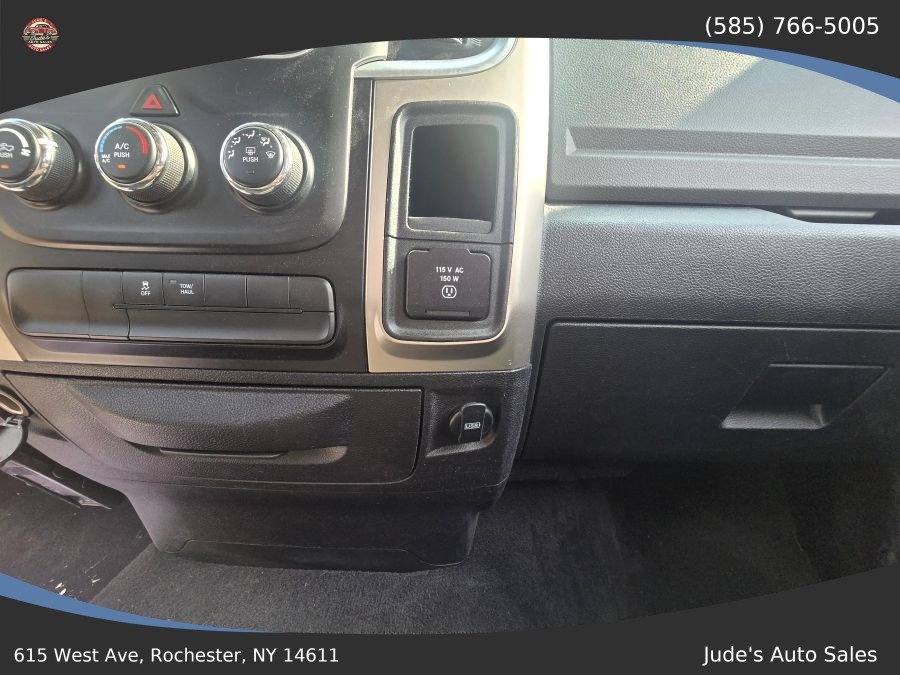 Ram 1500 Quad Cab photo 24