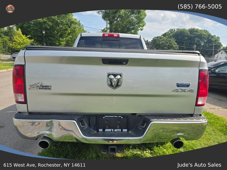 Ram 1500 Quad Cab photo 6