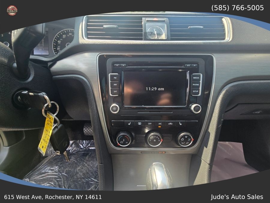 Volkswagen Passat photo 21