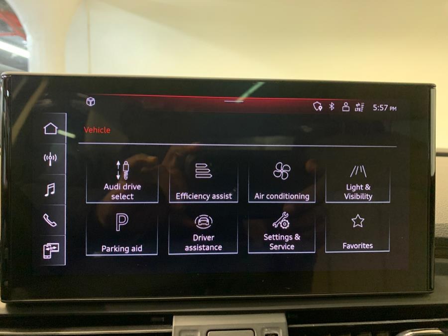 2023 Audi Q5 Premium - Photo 19
