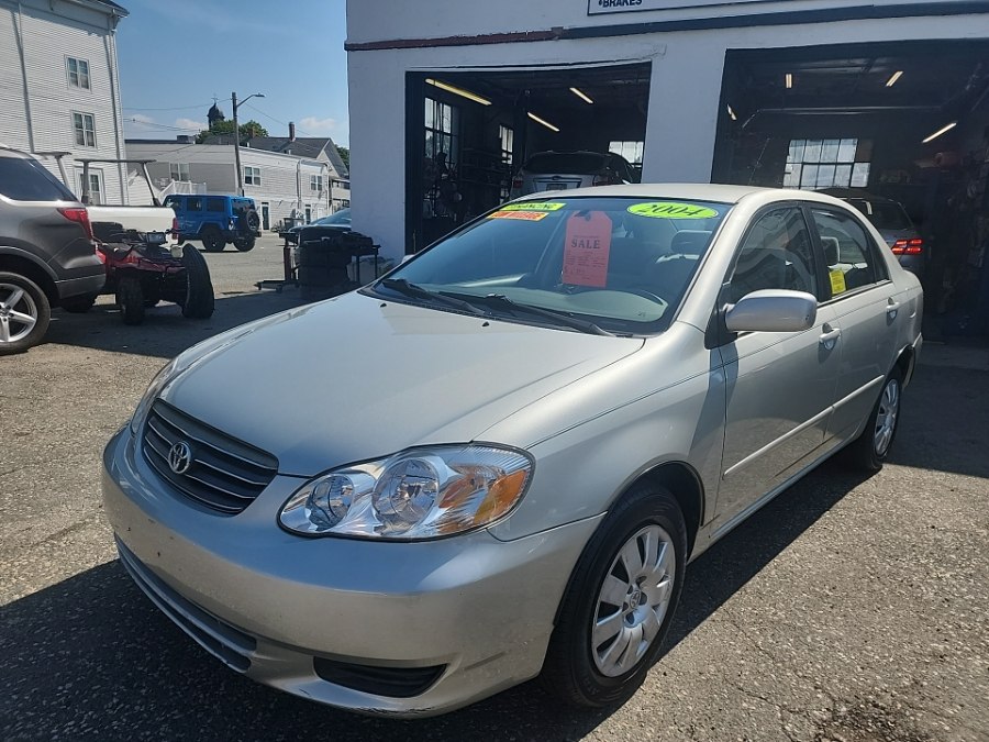 Silver 2004 Toyota Corolla Sedan Front-Wheel Drive Automatic