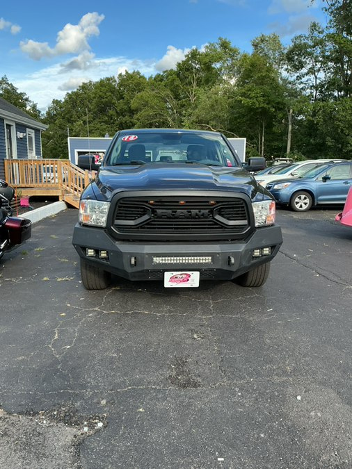 Black 2018 RAM 1500 Pickup Truck Four-Wheel Drive Automatic