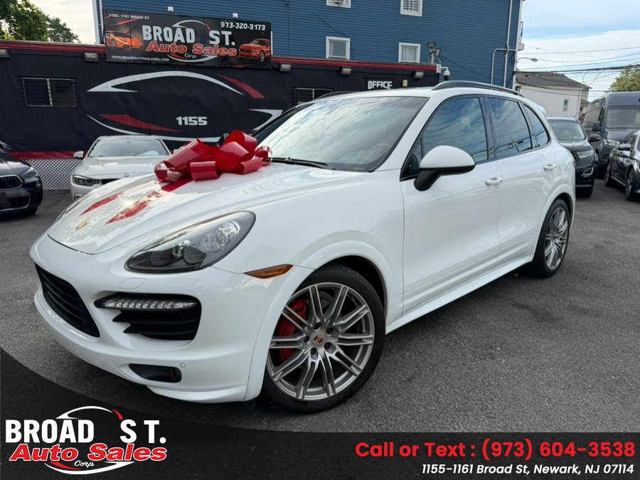 2013 Porsche Cayenne AWD 4dr GTS