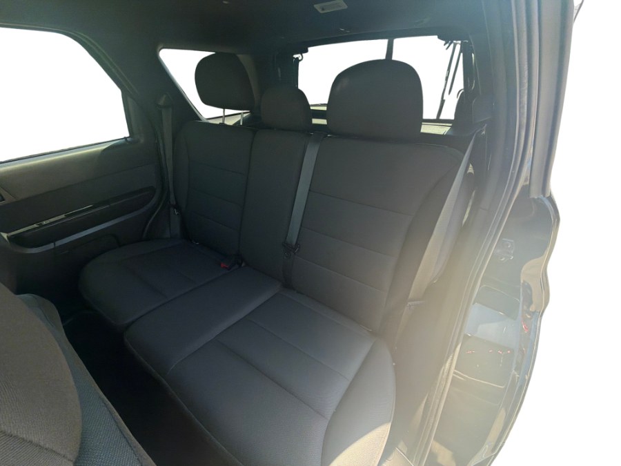 2010 Ford Escape XLT - Photo 11