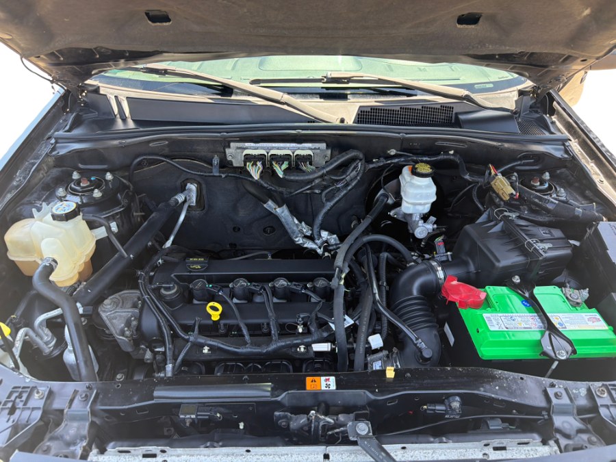 2010 Ford Escape XLT - Photo 24