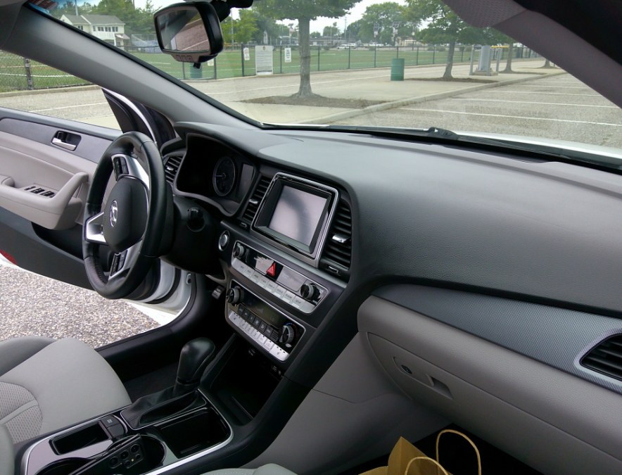 2019 Hyundai Sonata - $16,800