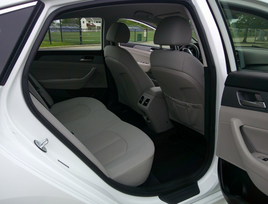 2019 Hyundai Sonata - $16,800