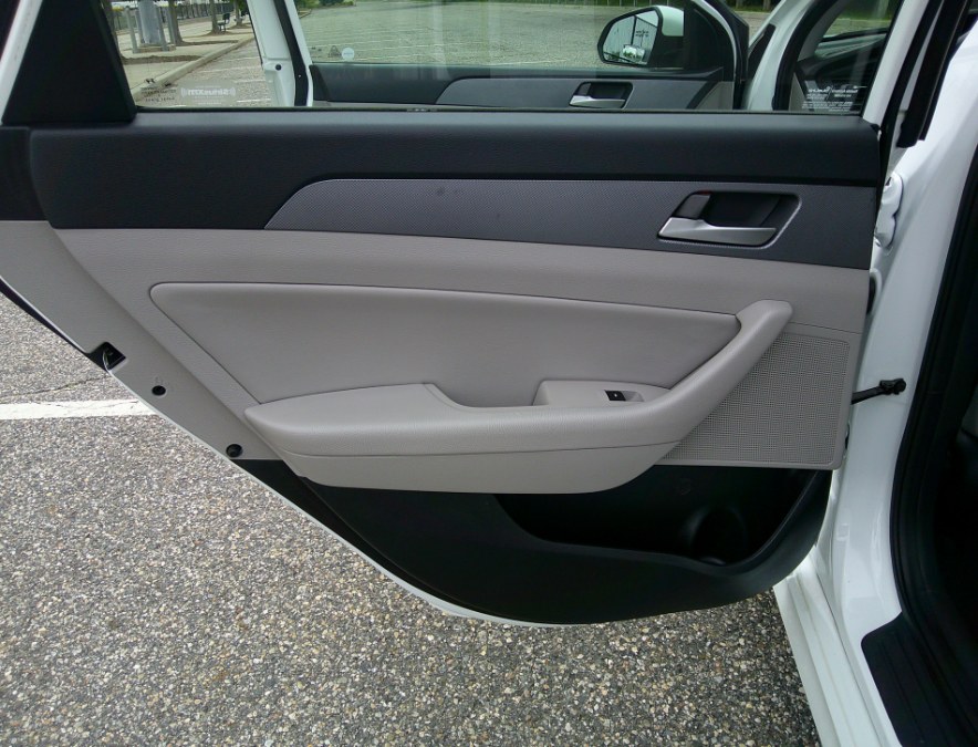 2019 Hyundai Sonata - $16,800