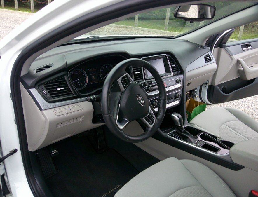 2019 Hyundai Sonata - $16,800