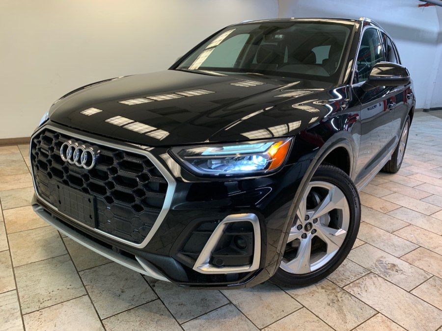 Mythos Black Metallic 2022 Audi Q5 SUV / Crossover All-Wheel Drive Automatic