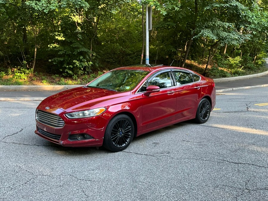 Ruby Red Metallic Tinted Clearcoat 2016 Ford Fusion Sedan All-Wheel Drive Automatic