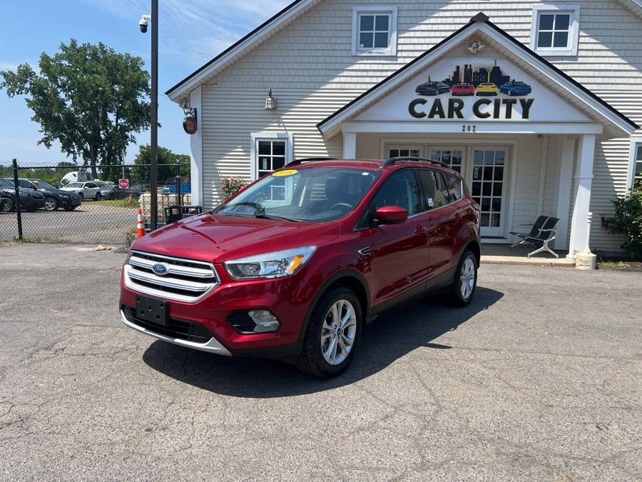 Ruby Red Metallic Tinted Clearcoat 2018 Ford Escape SUV / Crossover All-Wheel Drive Automatic