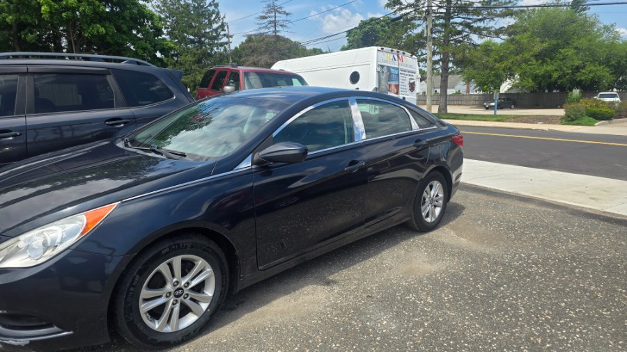 Used 2011 Hyundai Sonata in Patchogue, New York | Romaxx Truxx. Patchogue, New York