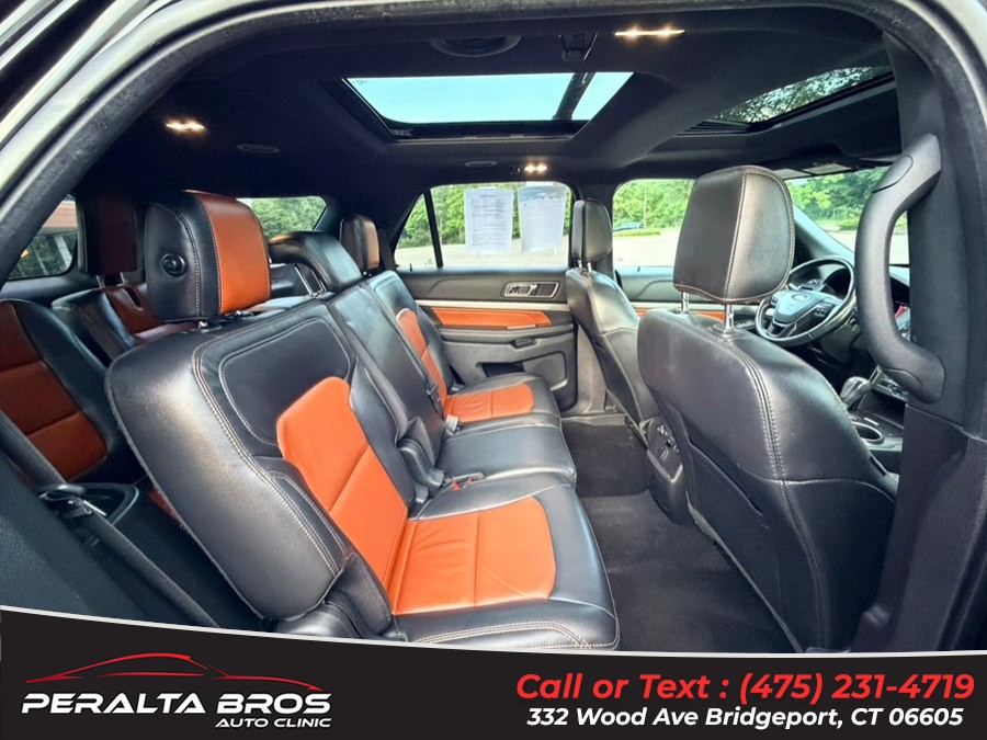 2019 Ford Explorer XLT - Photo 16