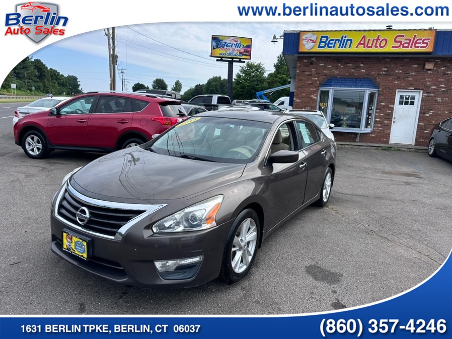 Used 2014 Nissan Altima in Berlin, Connecticut | Berlin Auto Sales LLC. Berlin, Connecticut