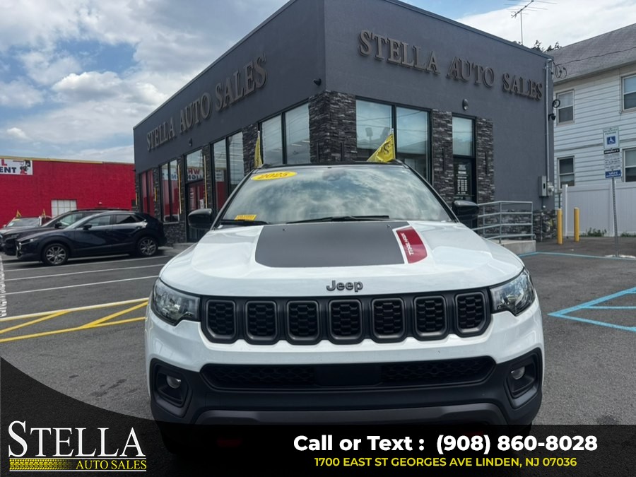 Used 2025 Jeep Compass in Linden, New Jersey | Stella Auto Sales. Linden, New Jersey