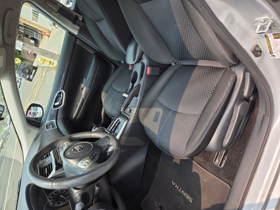 2017 Nissan Sentra SR - Photo 11